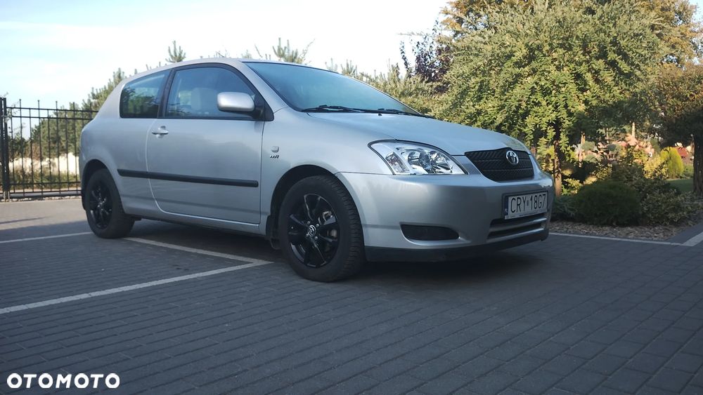 Toyota Corolla - 3
