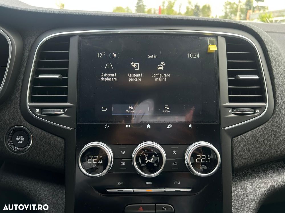 Renault Megane TCe 140 GPF EDC Equilibre - 26