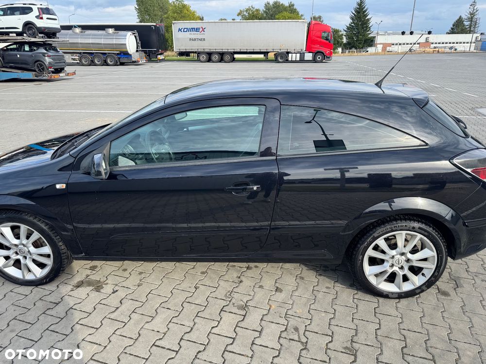 Opel Astra 2.0 T Sport - 2