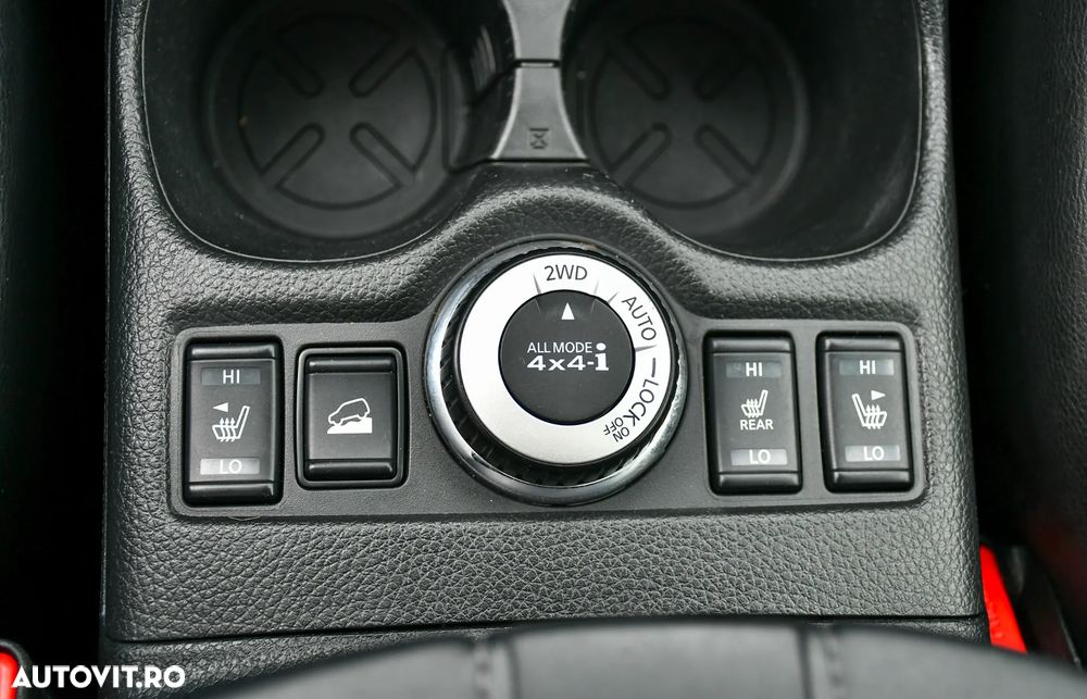 Nissan X-Trail 2.0D XTRONIC Start/Stop 4x4-i Tekna - 9