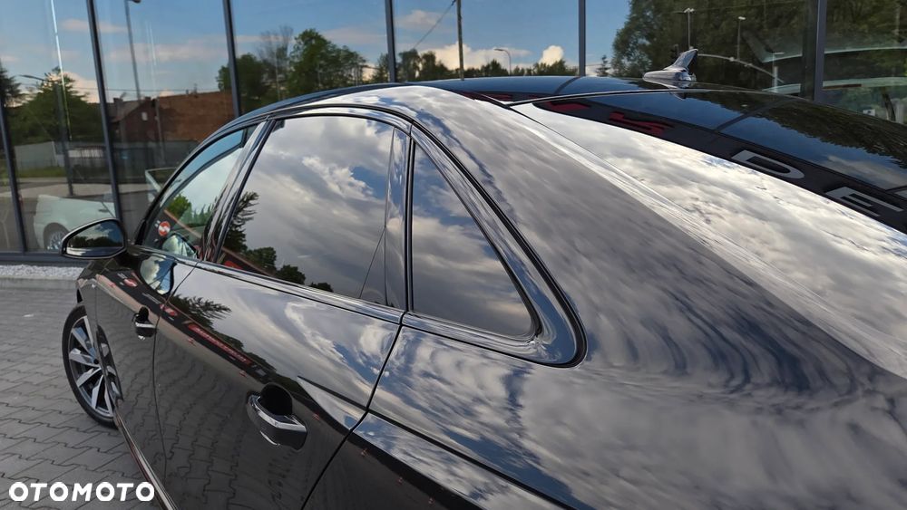 Audi A4 Limousine - 31