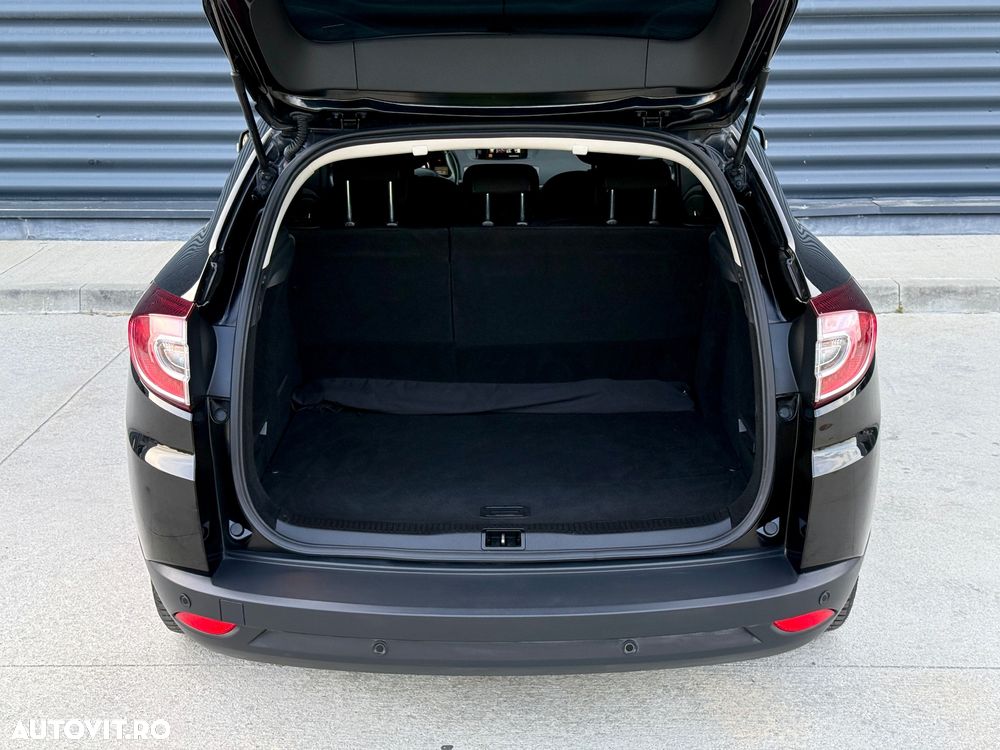 Renault Megane dCi 110 FAP LIMITED - 18