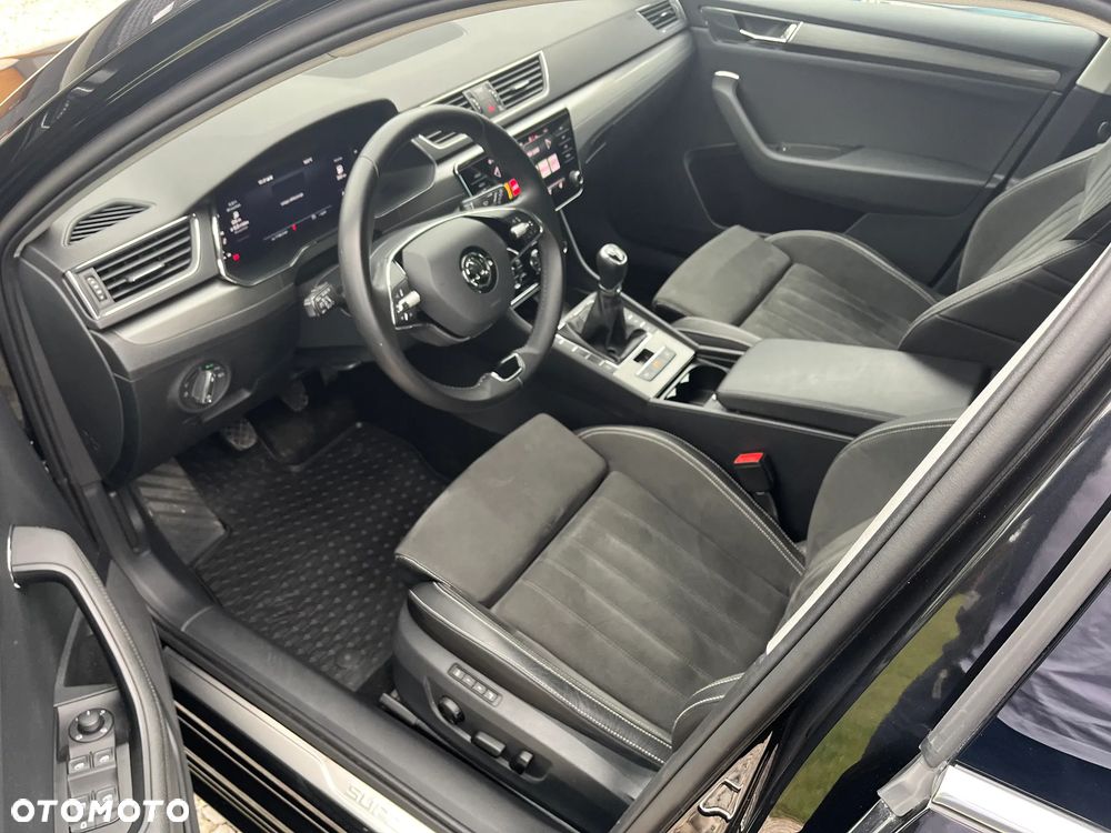 Skoda Superb 2.0 TDI SCR Style - 6