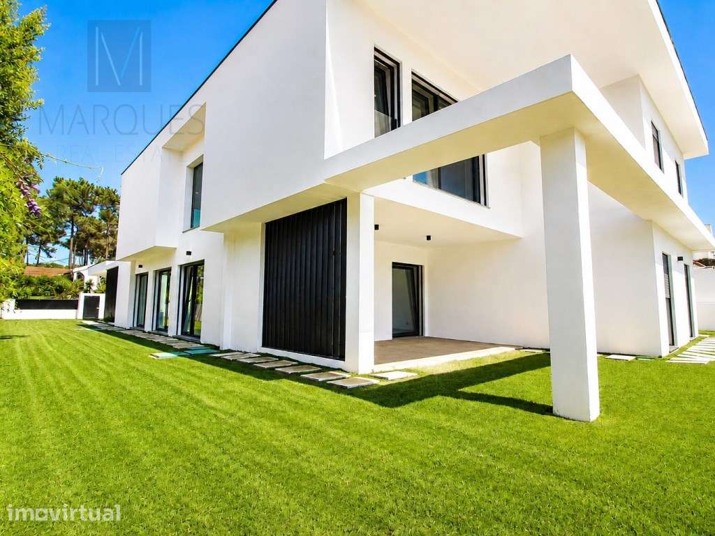 Moradia Isolada T4 com 3 Suites, Jardim e Piscina na Verdizela - Grande imagem: 4/37