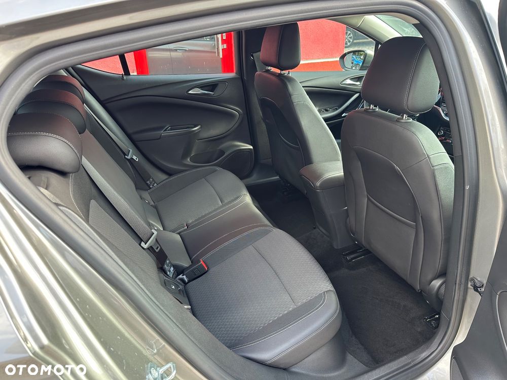 Opel Astra 1.4 T Dynamic - 14