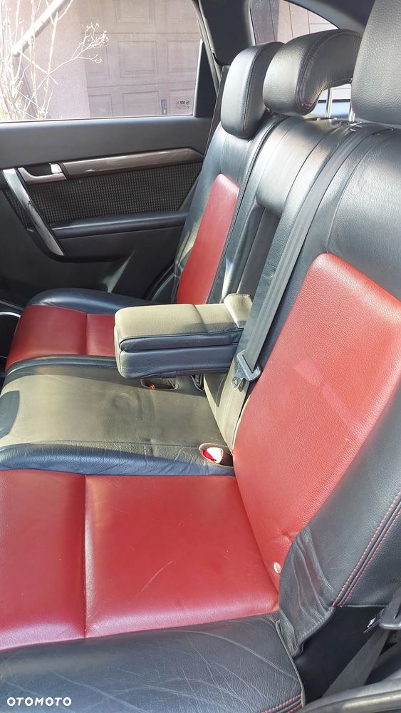 Chevrolet Captiva - 28