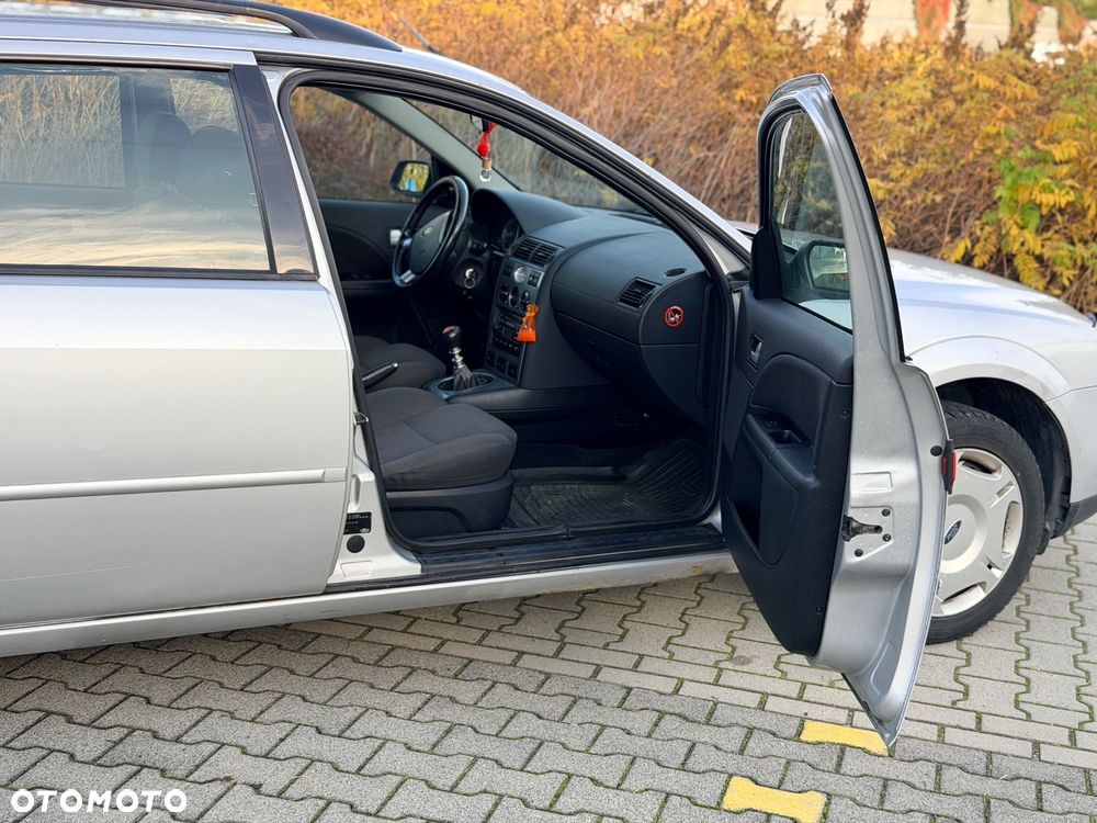 Ford Mondeo 2.0 Trend - 6