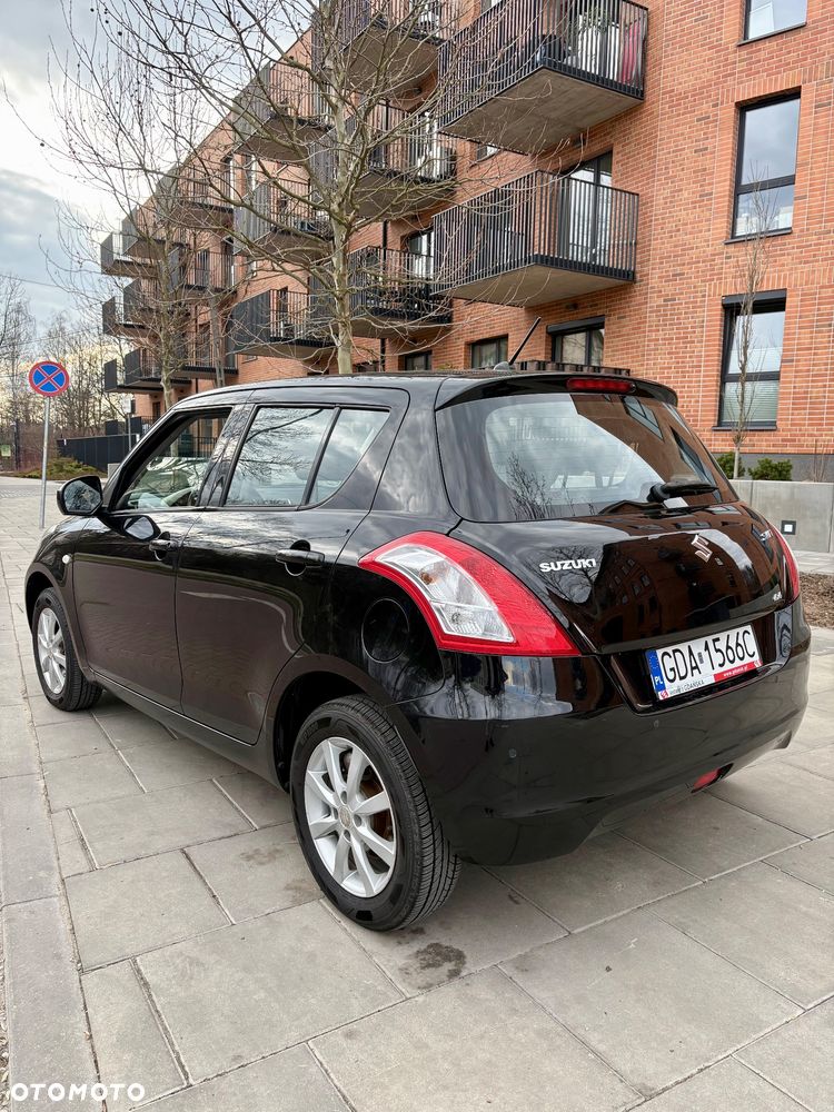 Suzuki Swift 1.2 4x4 Club - 11