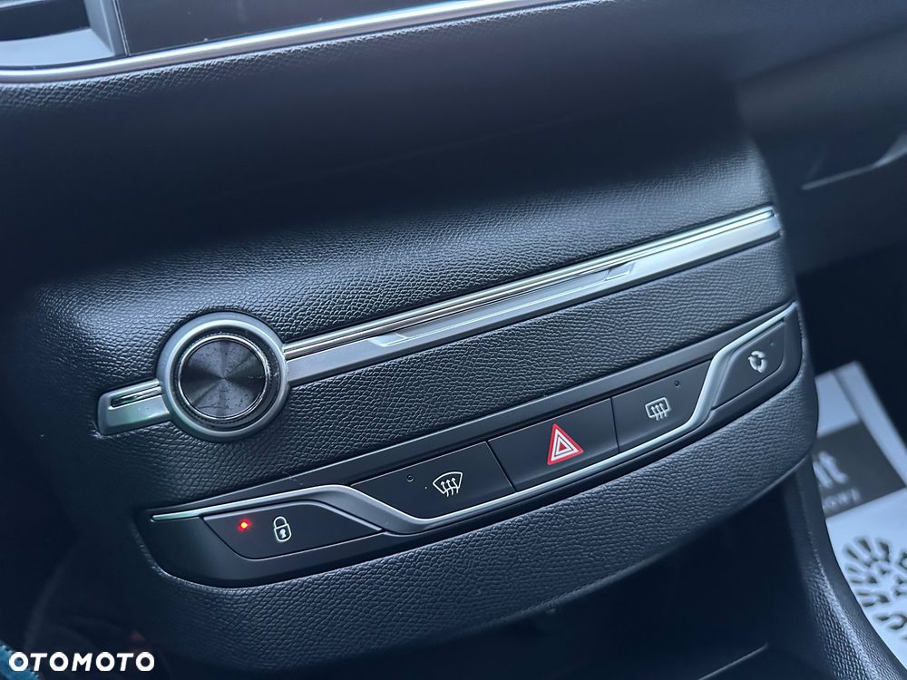 Peugeot 308 - 34