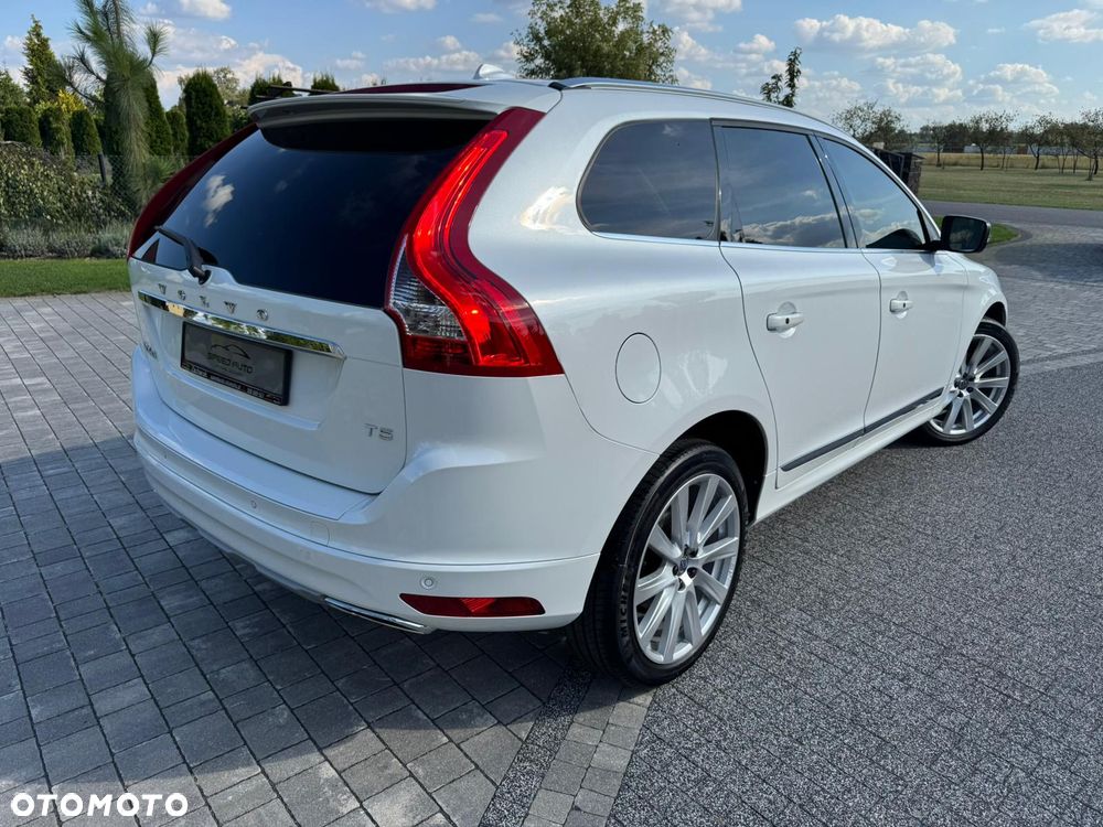 Volvo XC 60 - 28