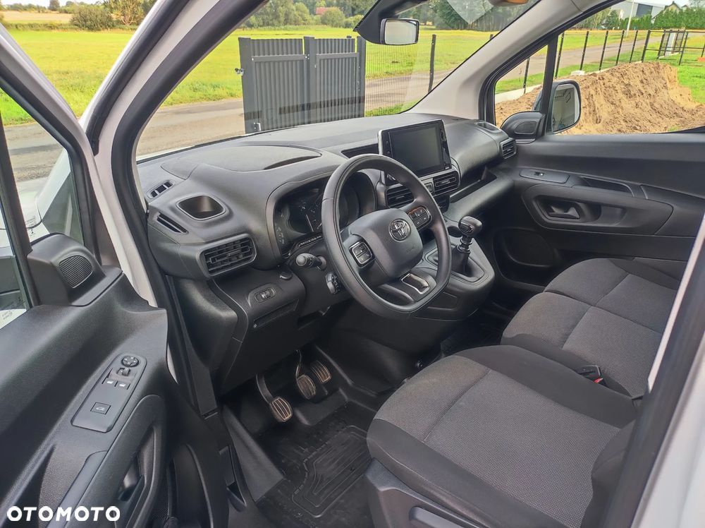 Toyota PROACE CITY - 9