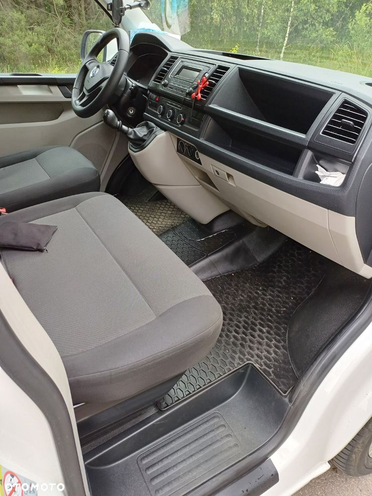 Volkswagen Transporter - 12