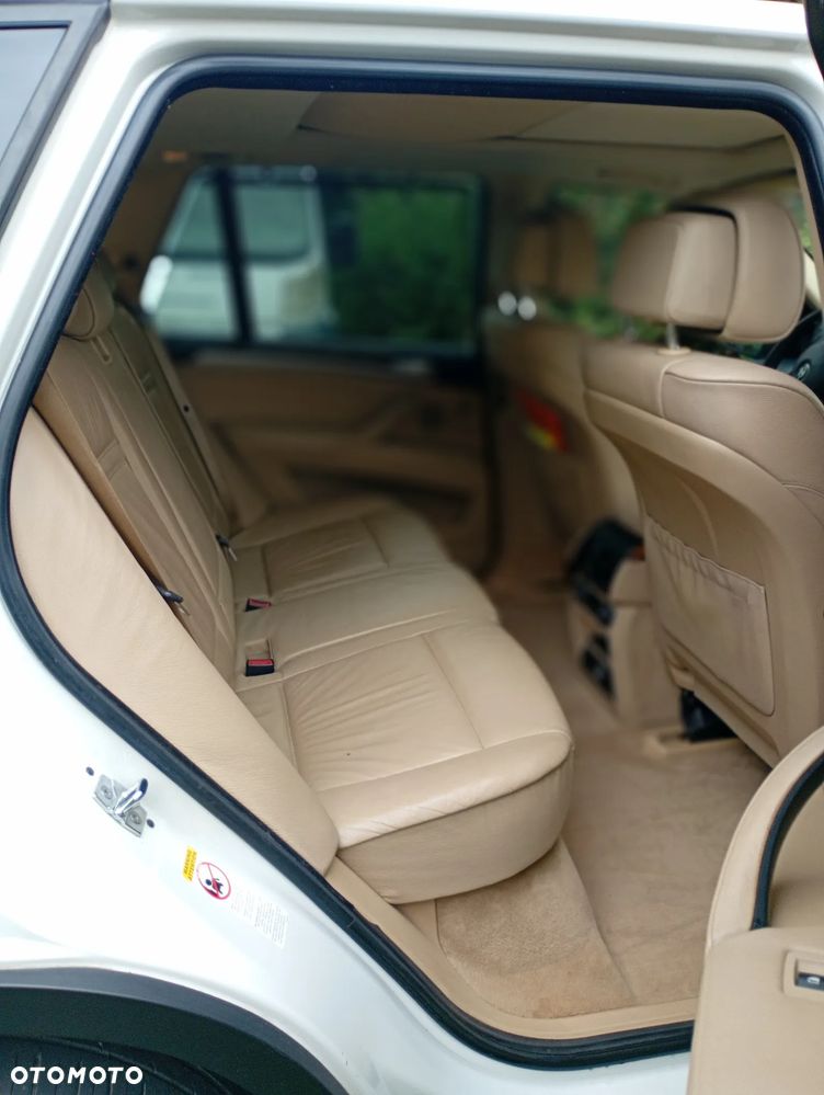 BMW X5 xDrive30i - 9
