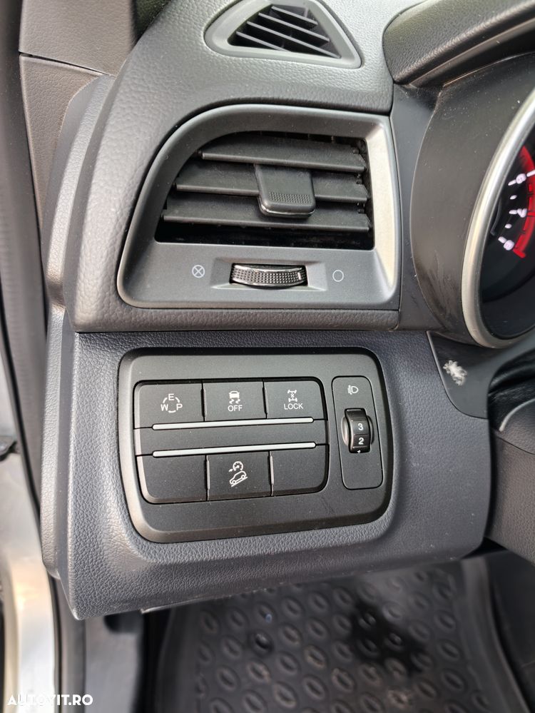 SsangYong XLV e-XGi 160 4WD Automatik Quartz - 14