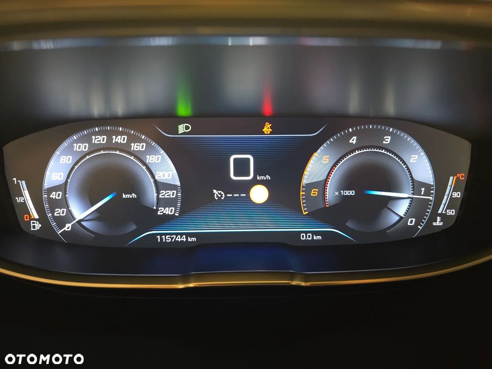 Peugeot 5008 1.5 BlueHDI Allure S&S - 16