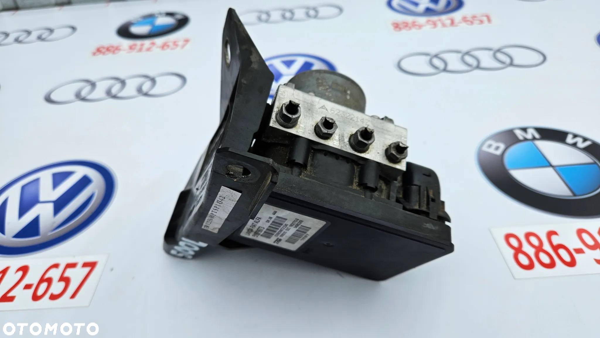 Fiat 500L Pompa hamulcowa ABS Sterownik pompy 51879973 - 4