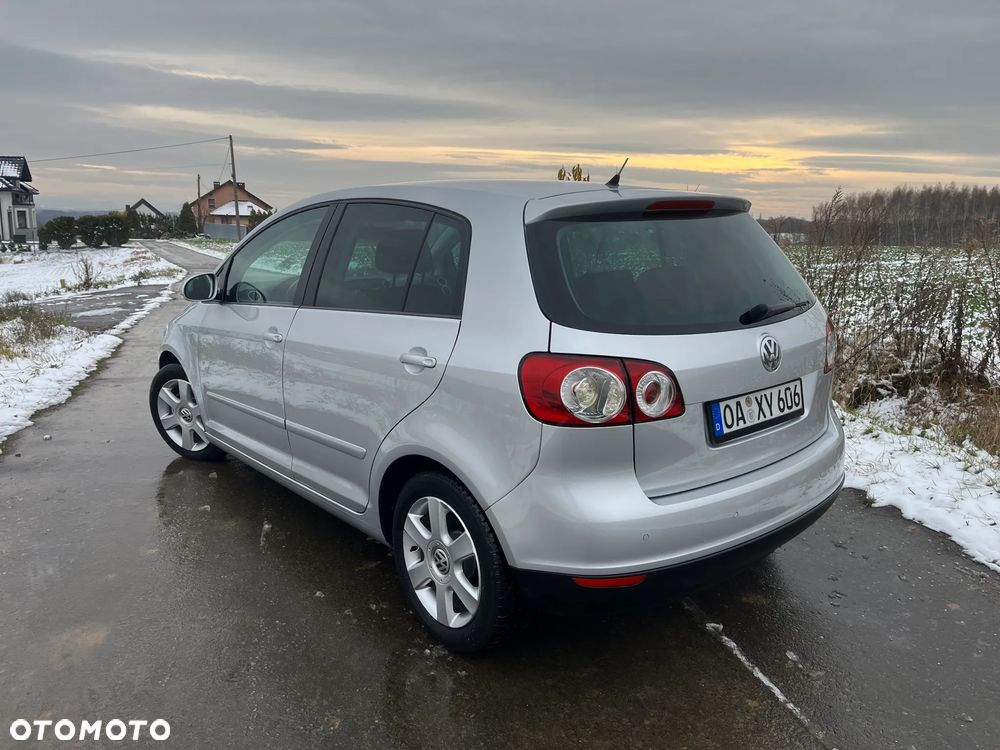 Volkswagen Golf Plus 1.6 Comfortline - 6