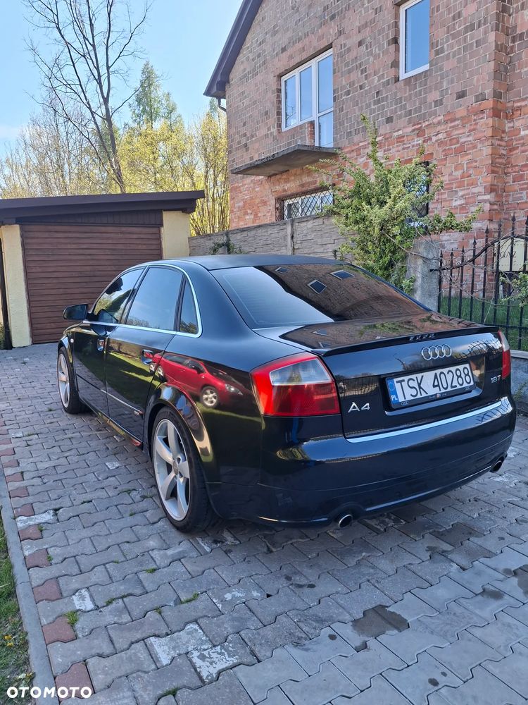 Audi A4 Limousine 1.8T - 4