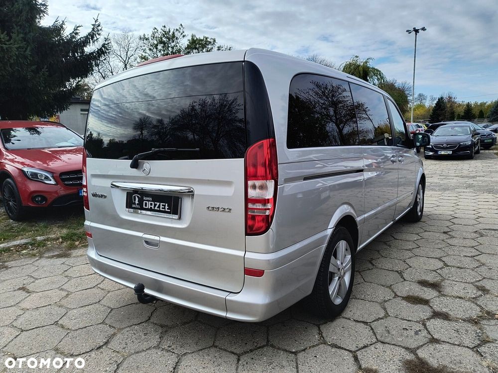 Mercedes-Benz Viano 2012 photo 5