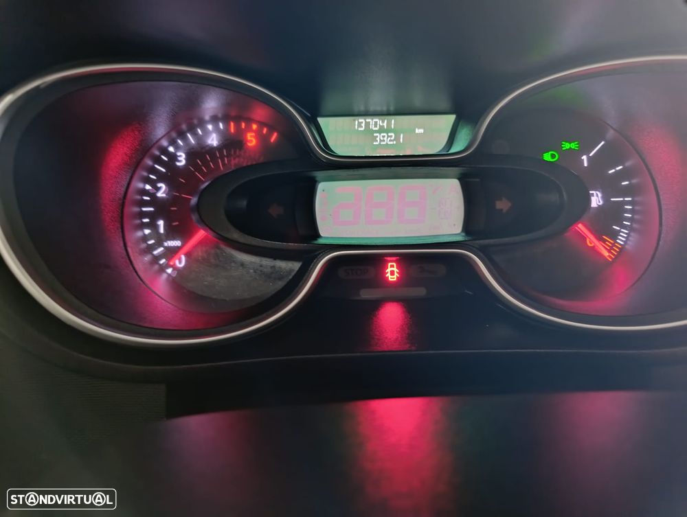 Renault Trafic 2.0Dci L1H1 - 23