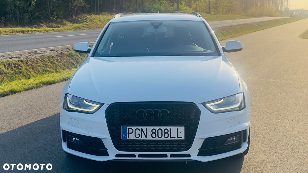 Audi A4 Avant 2.0 TDI DPF clean diesel multitronic S line Sportpaket - 8