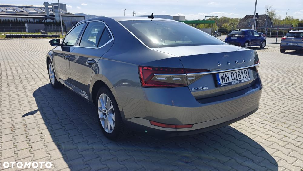 Skoda Superb 1.5 TSI Ambition DSG - 4