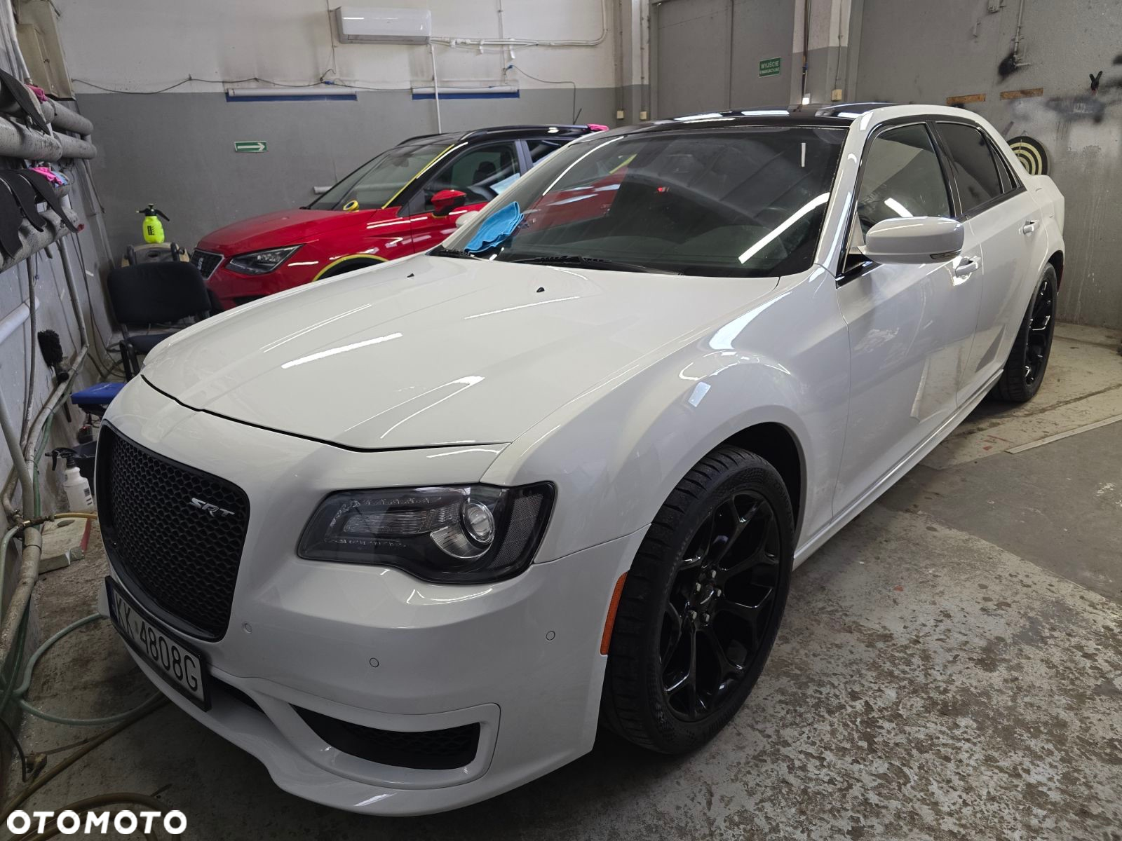 Chrysler 300s - 6