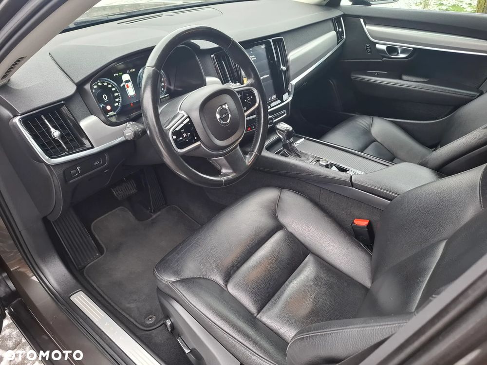 Volvo V90 - 7