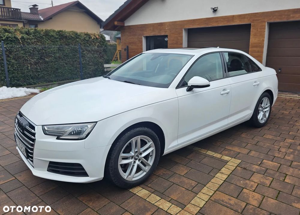 Audi A4 Limousine 2.0 TFSI ultra S tronic design - 2