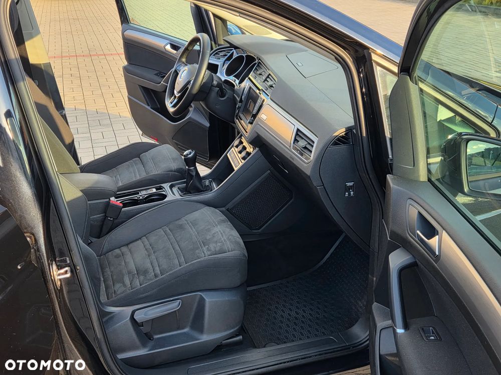 Volkswagen Touran 1.6 TDI SCR (BlueMotion Technology) Comfortline - 18