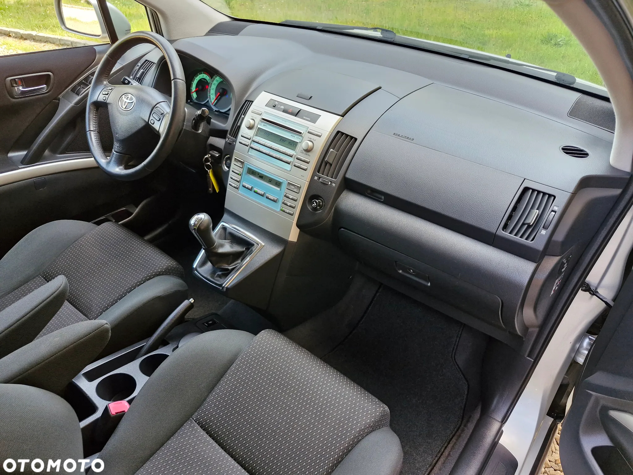 Toyota Corolla Verso 1.8 Gold + - 7