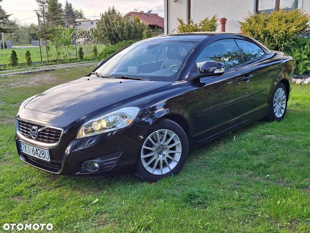 Volvo C70 D3 Momentum - 9