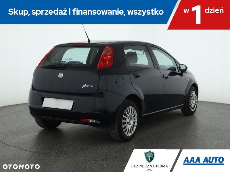 Fiat Grande Punto - 6