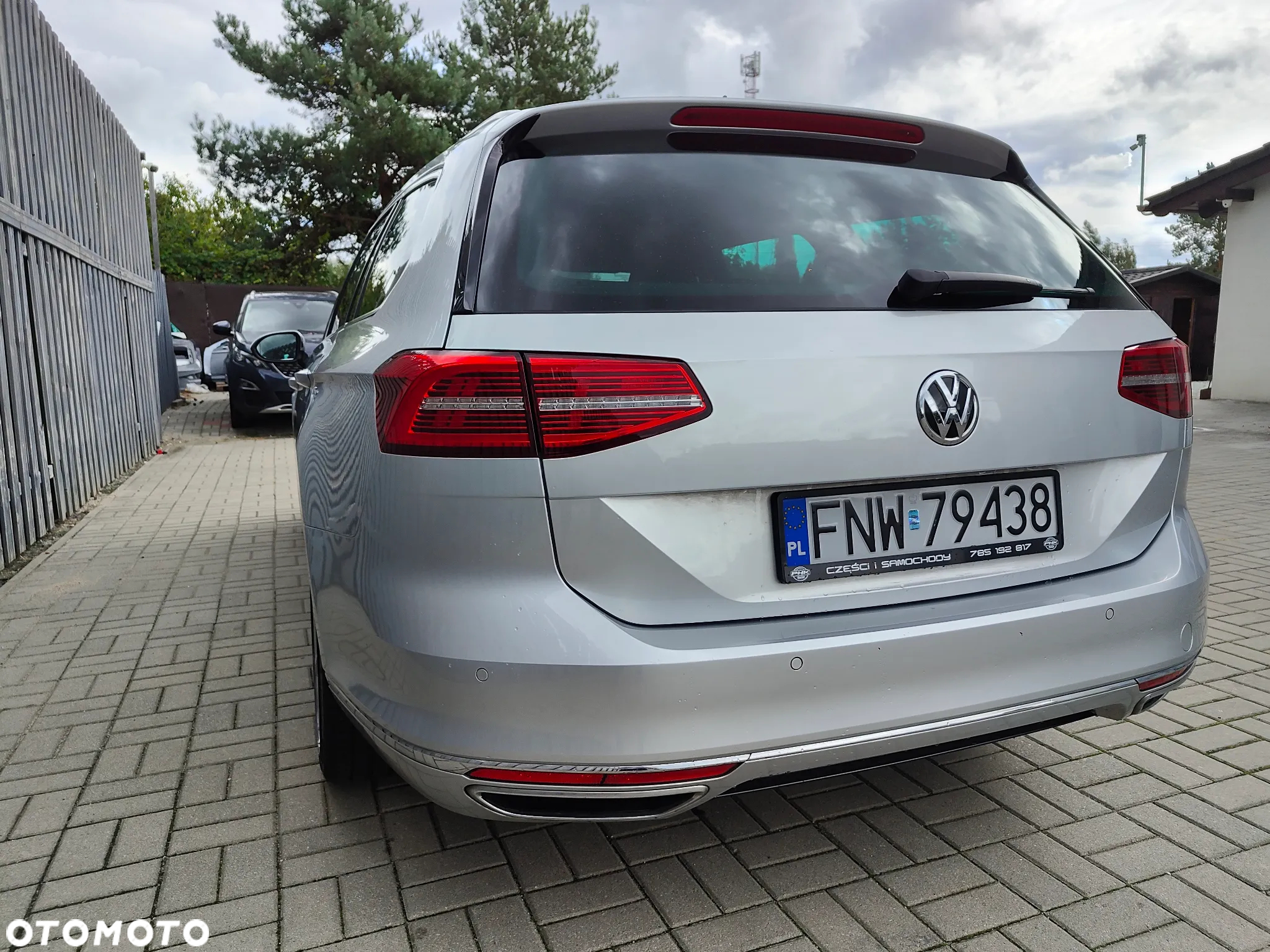 Volkswagen Passat 2.0 TDI BMT Highline - 9