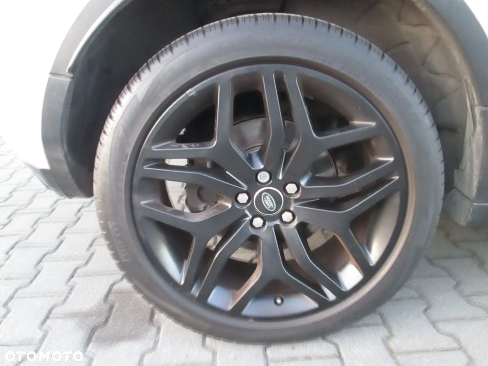 Land Rover Range Rover Evoque - 17