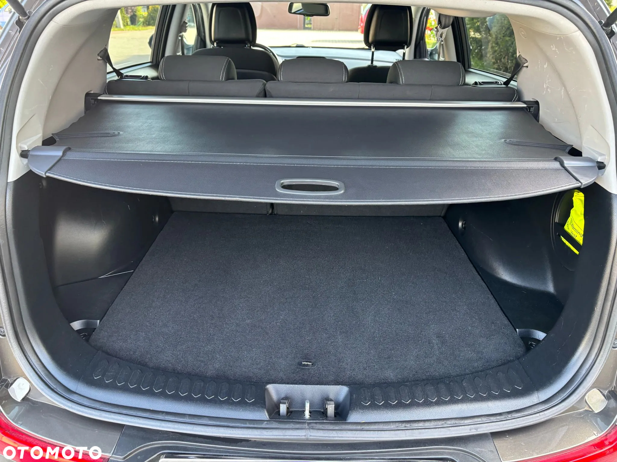 Kia Sportage 1.7 CRDI Business Line 2WD - 25