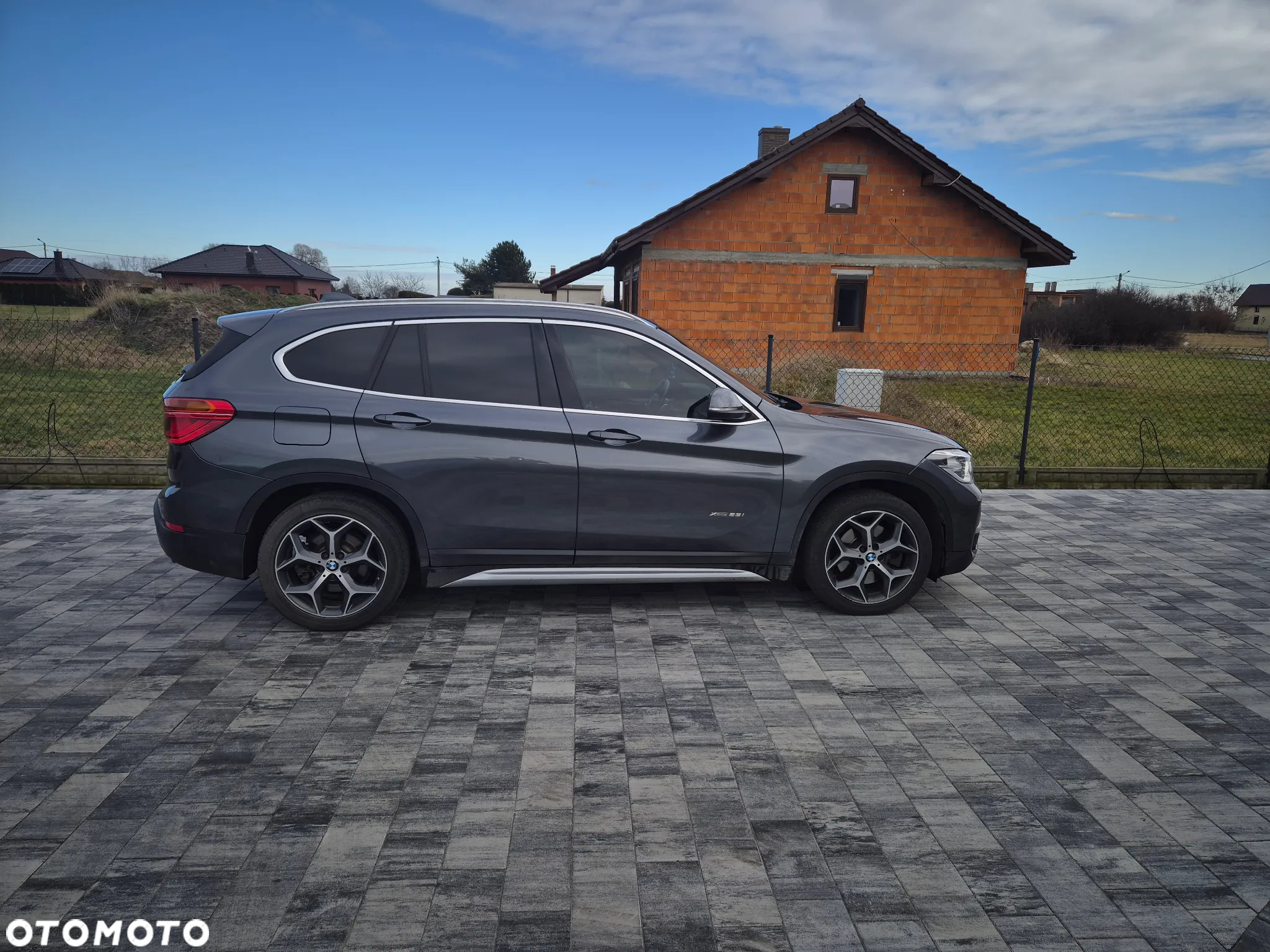BMW X1 - 6