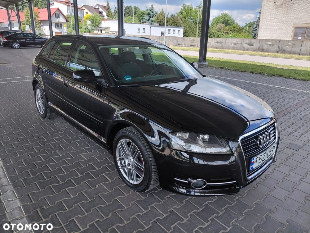 Audi A3 Sportback 1.6 Ambiente - 9