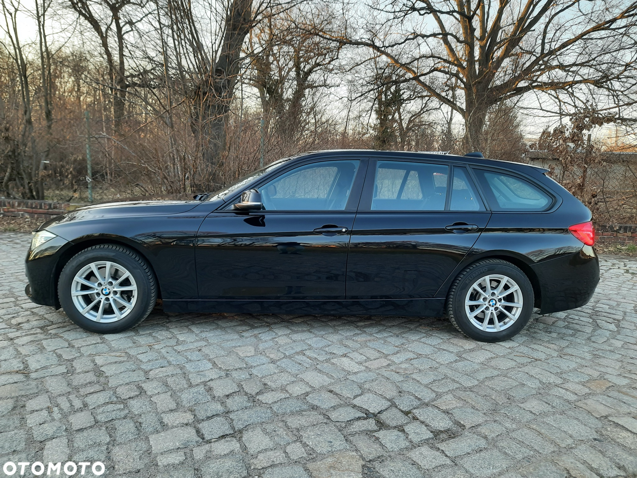 BMW Seria 3 320d Touring Advantage - 6
