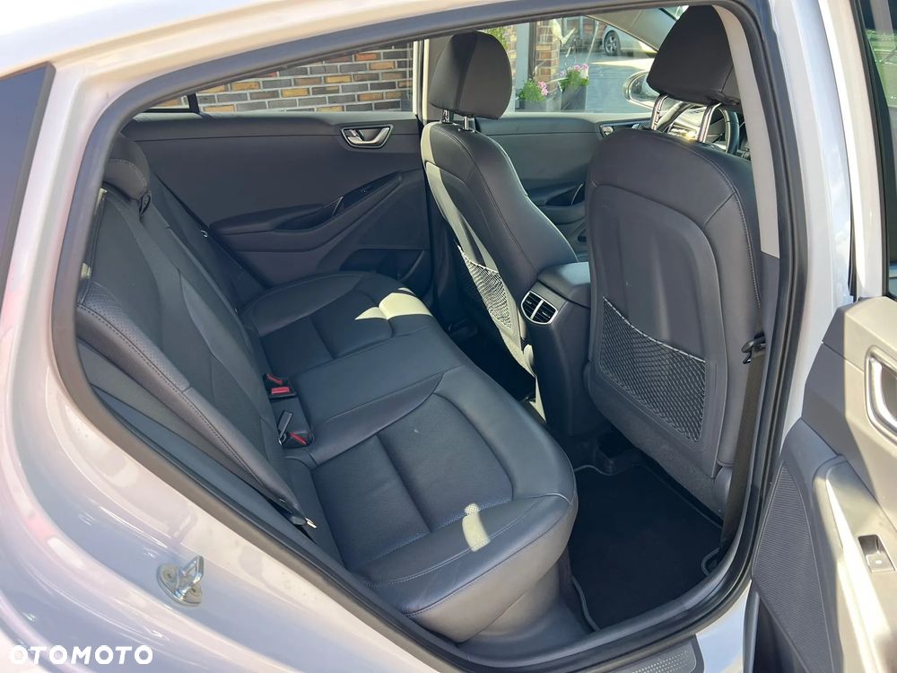 Hyundai IONIQ plug-in hybrid Platinum - 10