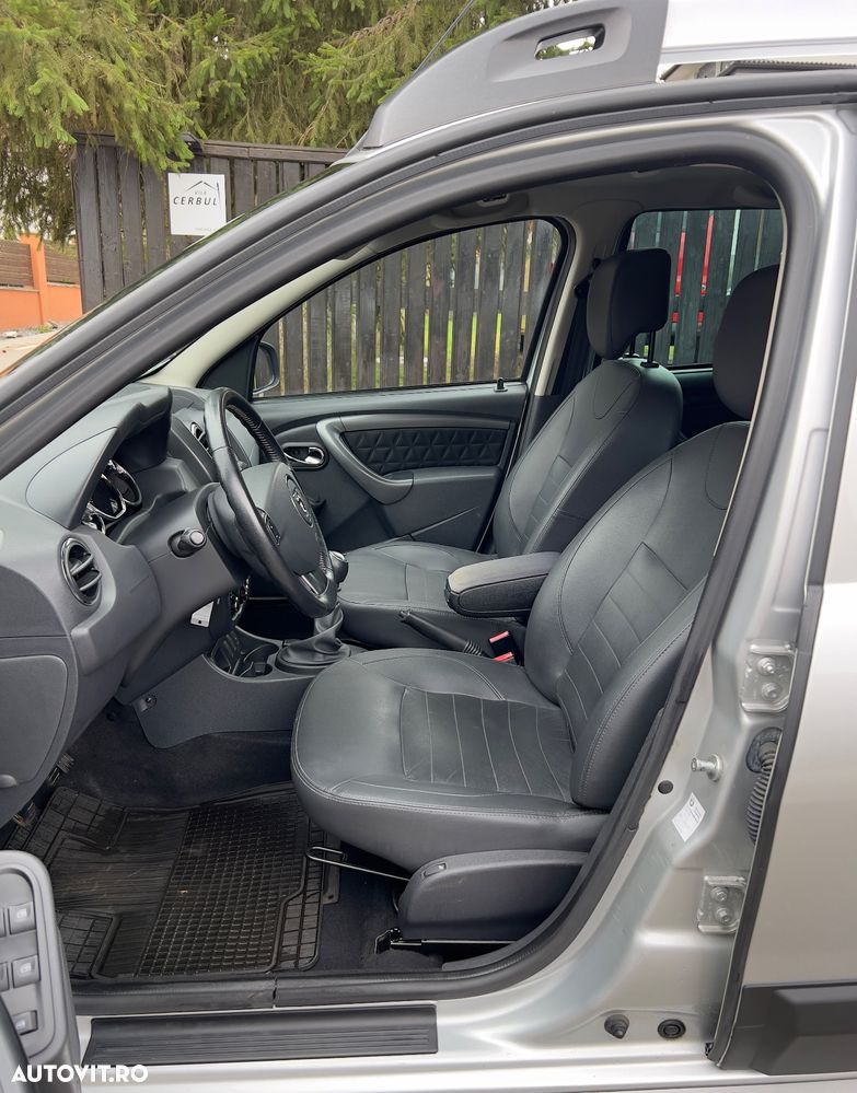 Dacia Duster 1.2 TCe 4x2 Laureate - 23