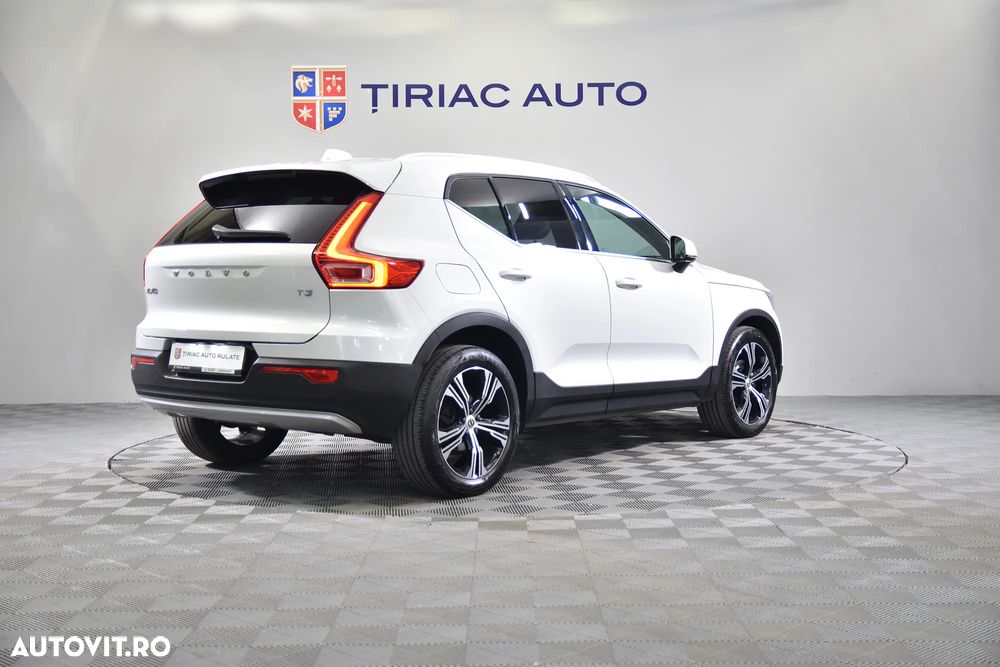 Volvo XC 40 - 5