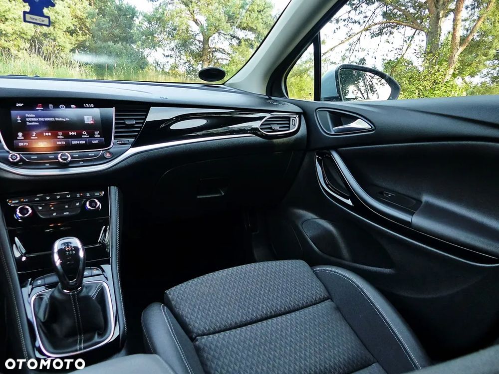 Opel Astra 1.6 Turbo Start/Stop Innovation - 37