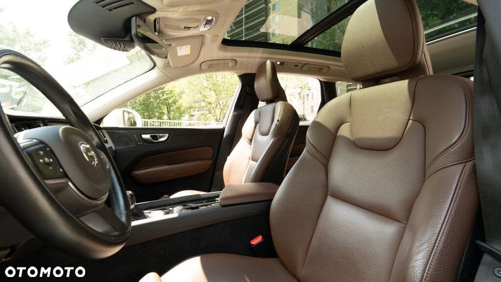 Volvo XC 60 T5 AWD Geartronic Momentum - 18