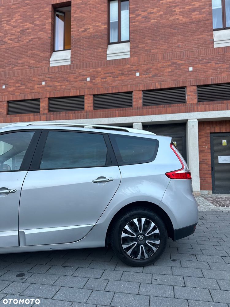 Renault Scenic ENERGY TCe 130 S&S Bose Edition - 25