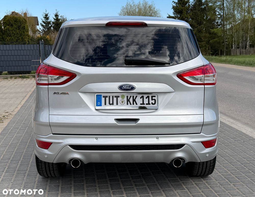 Ford Kuga 2.0 TDCi 4x4 Titanium - 23
