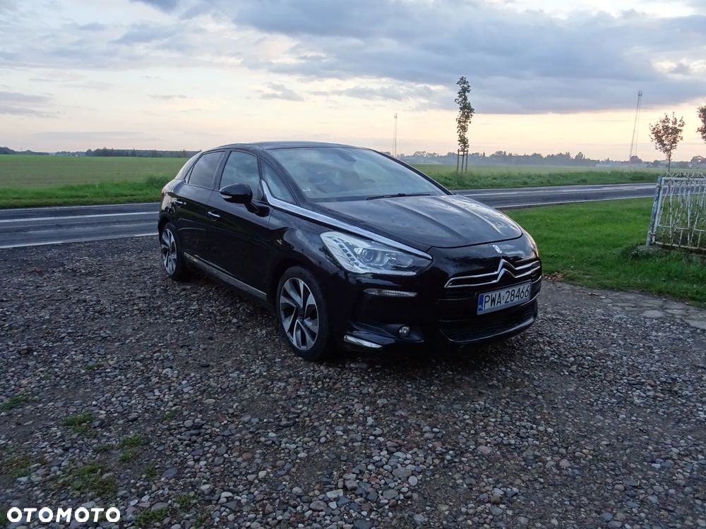 Citroën DS5 2.0 HDi SportChic - 2