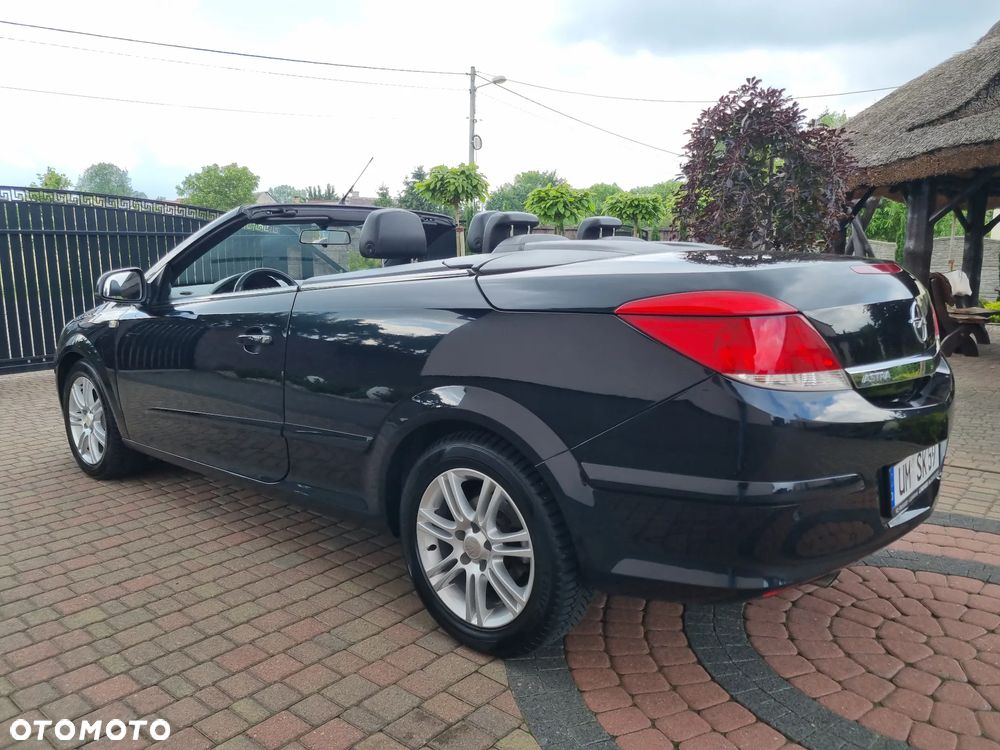 Opel Astra 1.8 Edition - 9