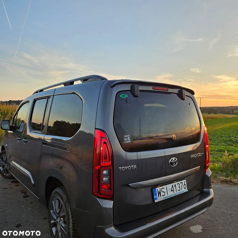 Toyota Proace City Verso Long 1.5 D-4D Family - 7