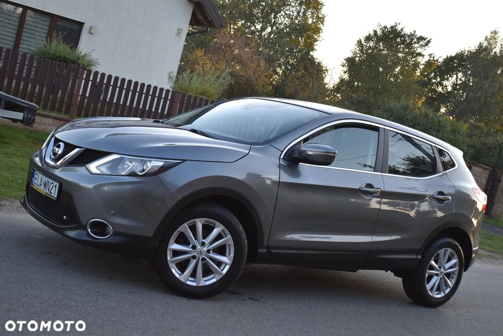 Nissan Qashqai 1.2 DIG-T TEKNA+ - 3